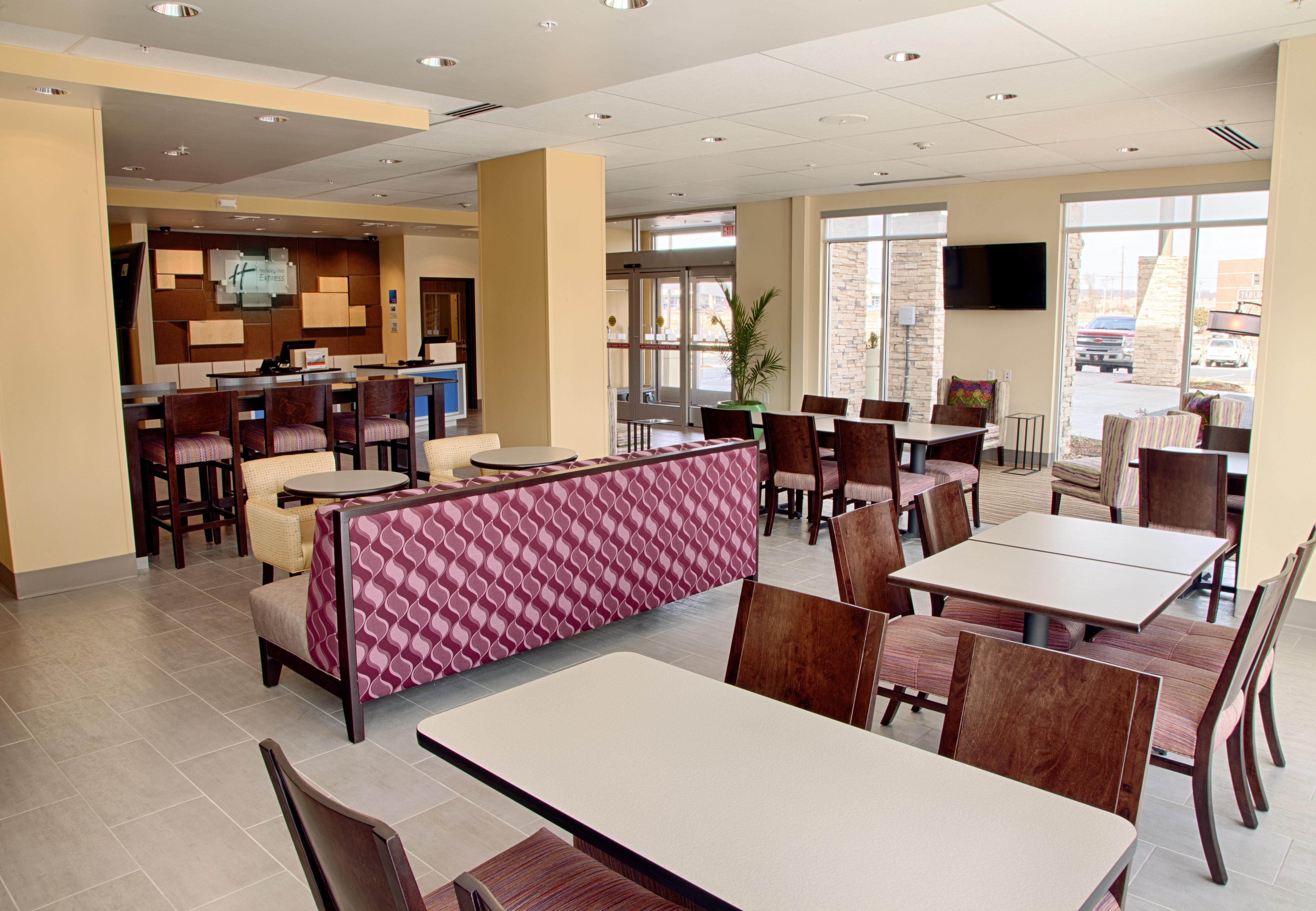 Holiday Inn Express And Suites Tahlequah By Ihg Экстерьер фото